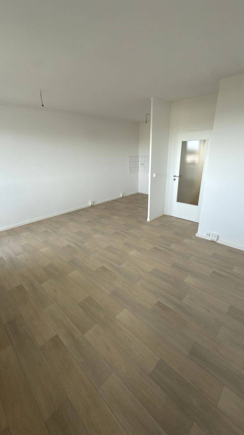 Wohnung in Erfurt, 99087 Erfurt (Hohenwinden Roter Berg)