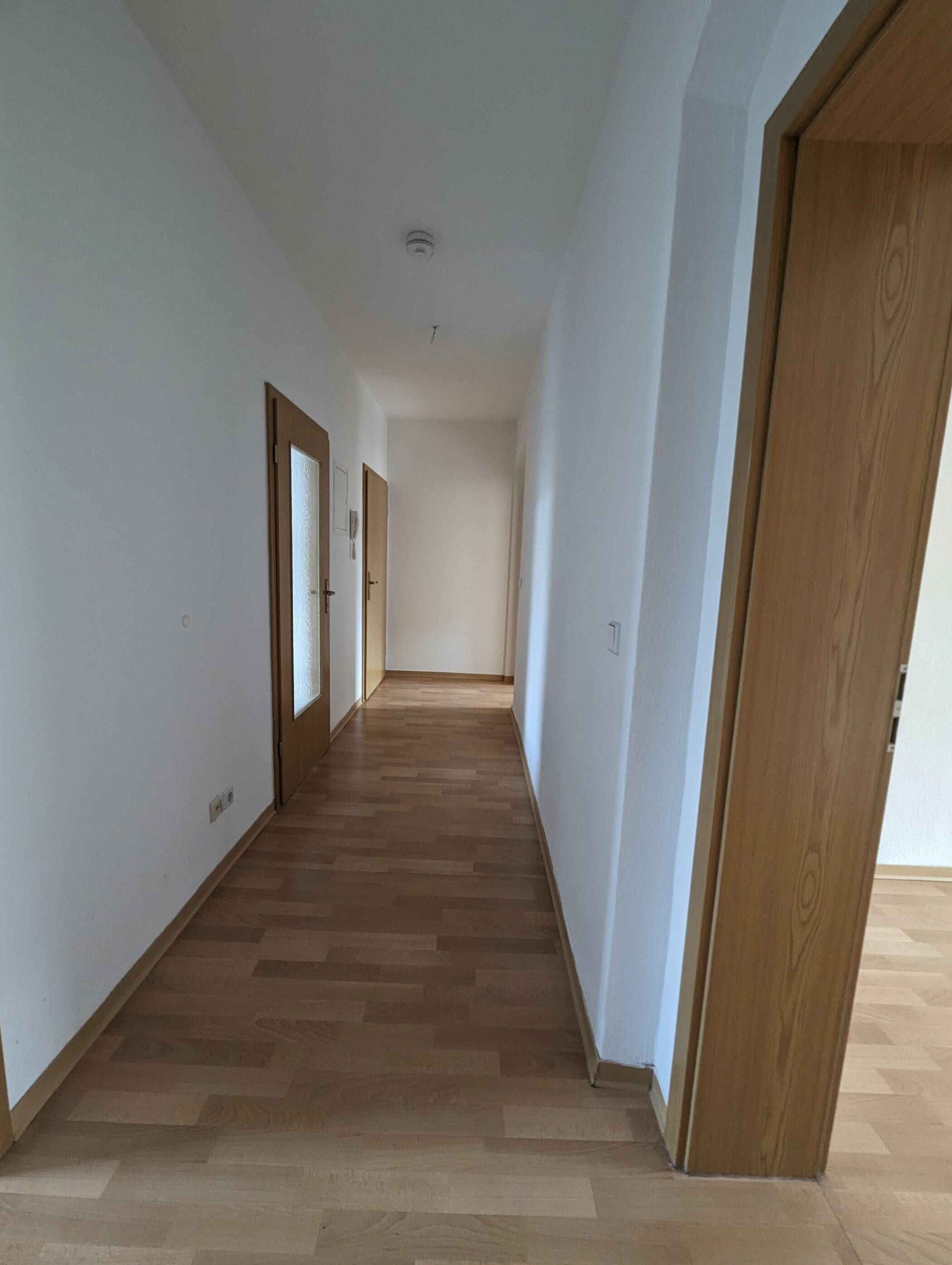 +++SCHICKE 2-R.-WHG.+KÜCHE M. BALKON+TAGESLICHTBAD+HELLES WOHNZIMMER!!!+++, 4509 Delitzsch