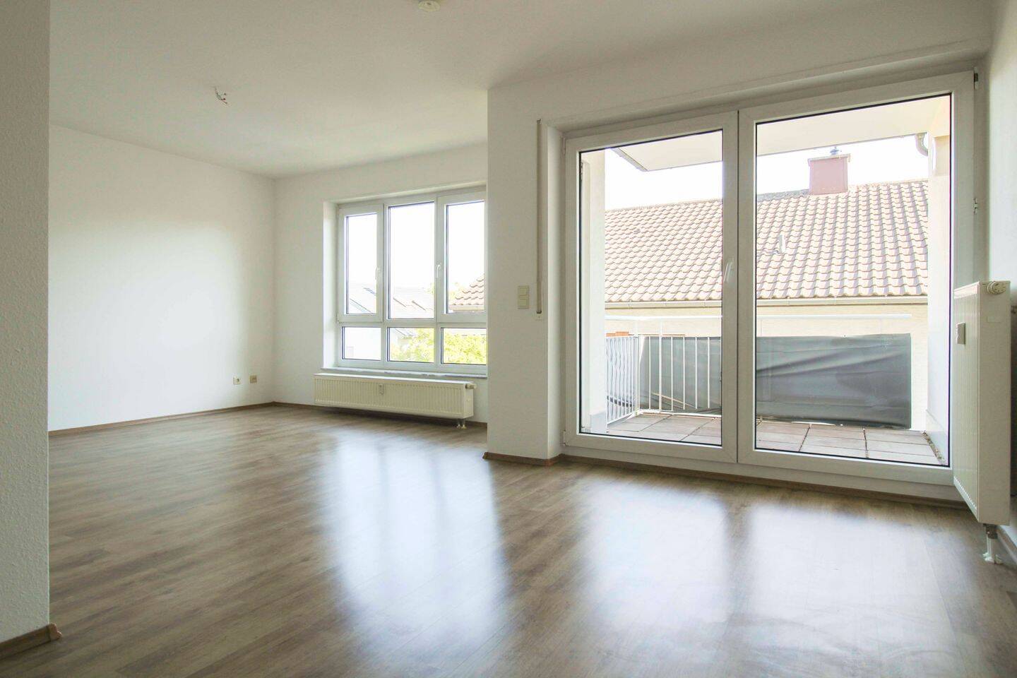 Helle 3-Zimmer-Wohnung mit Balkon und schöner Aussicht in ruhiger Lage, 69168 Wiesloch