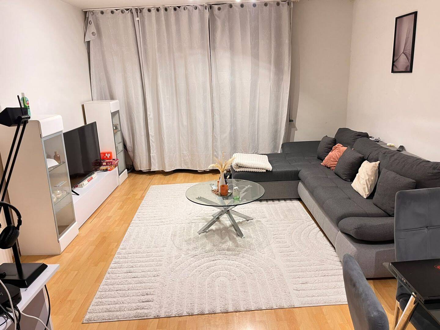 1 vollmöbliertes Zimmer- Wohnung in Solingen zu untermieten mit Möglichkeit zur Übernahme, 42697 Solingen (Merscheid Ohligs-Aufderhöhe)