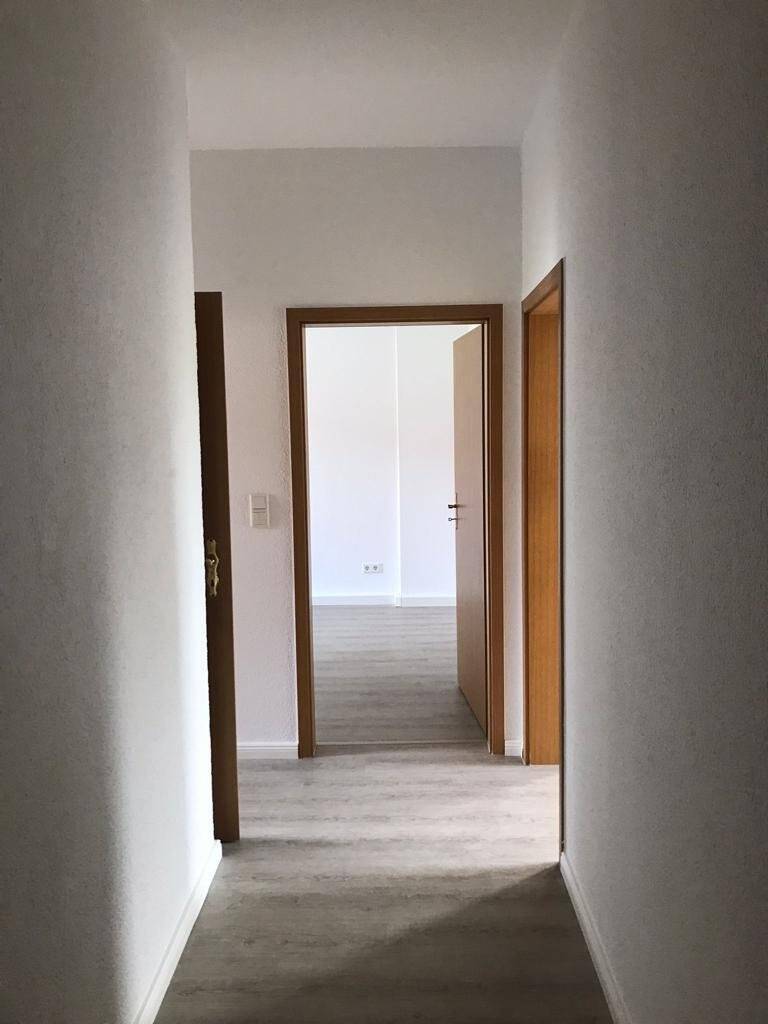 2-Raum Wohnung mit Balkon in Tröglitz, 6729 Elsteraue