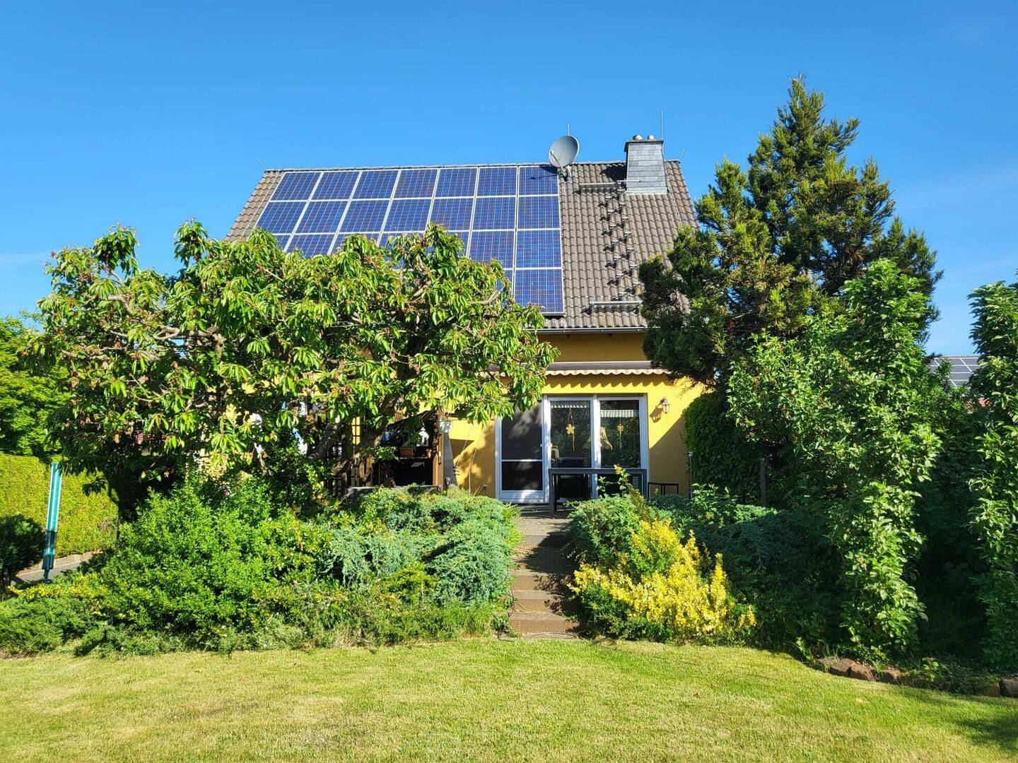 Vielseitiges Wohnhaus mit Einliegerpotenzial und Ausbaureserve, 4916 Herzberg (Elster)
