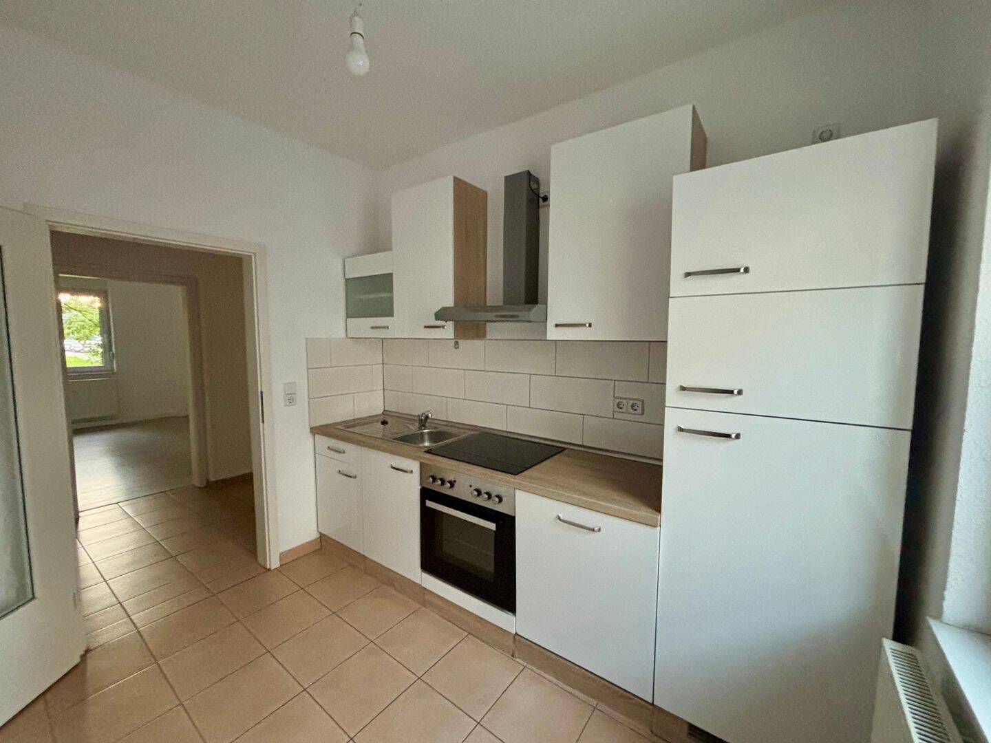 Einbauküche inklusive: 3-Zimmer im Lutherviertel mit Tageslichtbad + Westbalkon!, 9126 Chemnitz (Altchemnitz Bernsdorf Gablenz Lutherviertel Sonnenberg)