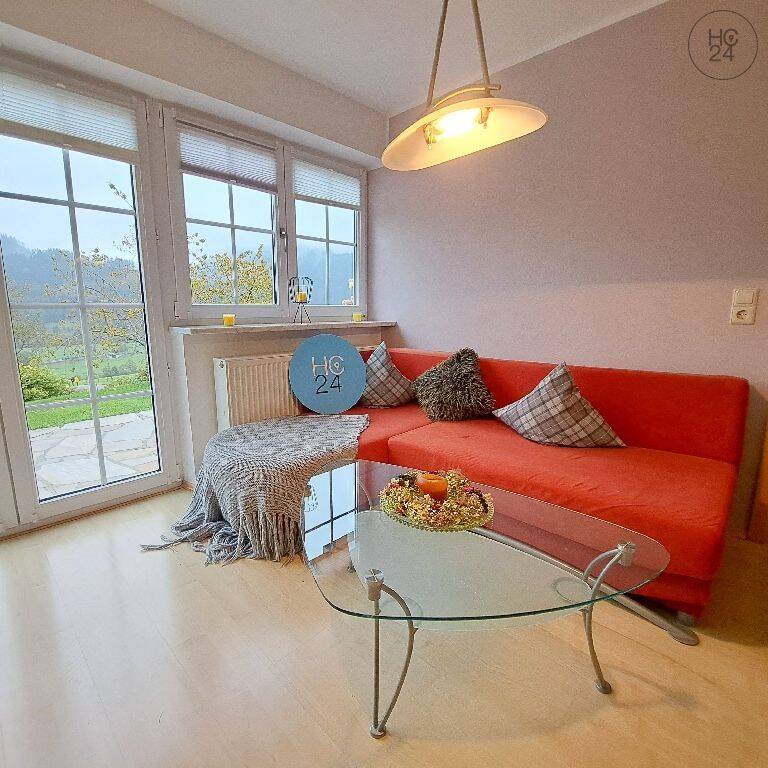 Möbliertes 1,5-Zimmer-Apartment mit separatem Schlafzimmer und Terrasse in Wertach, 87496 Untrasried
