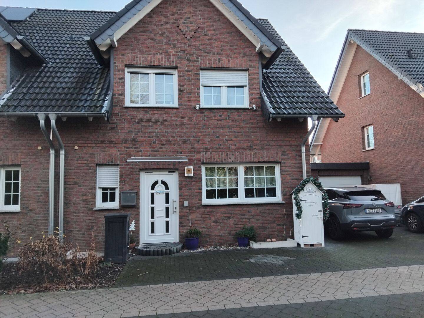 DHH in TOP-Lage in Niederkassel-Rheidt – Rheinnähe, 53859 Niederkassel
