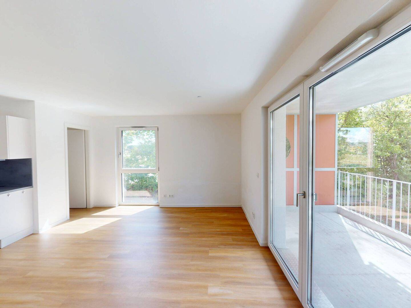 Wohlfühlfaktor garantiert: Helle 3-Zimmer-Neubauwohnung mit EBK und sonnigem BALKON, 78048 Villingen-Schwenningen
