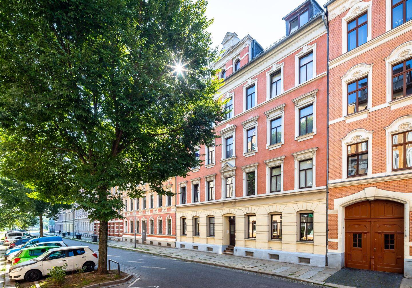 Lichtdurchflutete Maisonette im Dachgeschoss – Einbauküche möglich, 9113 Chemnitz