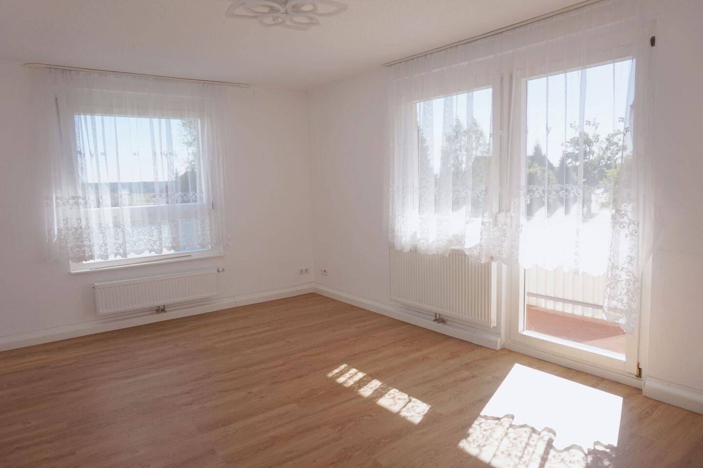 3-Zimmerwohnung mit EBK und Balkon im 1. OG in Aichhalden, 78733 Aichhalden