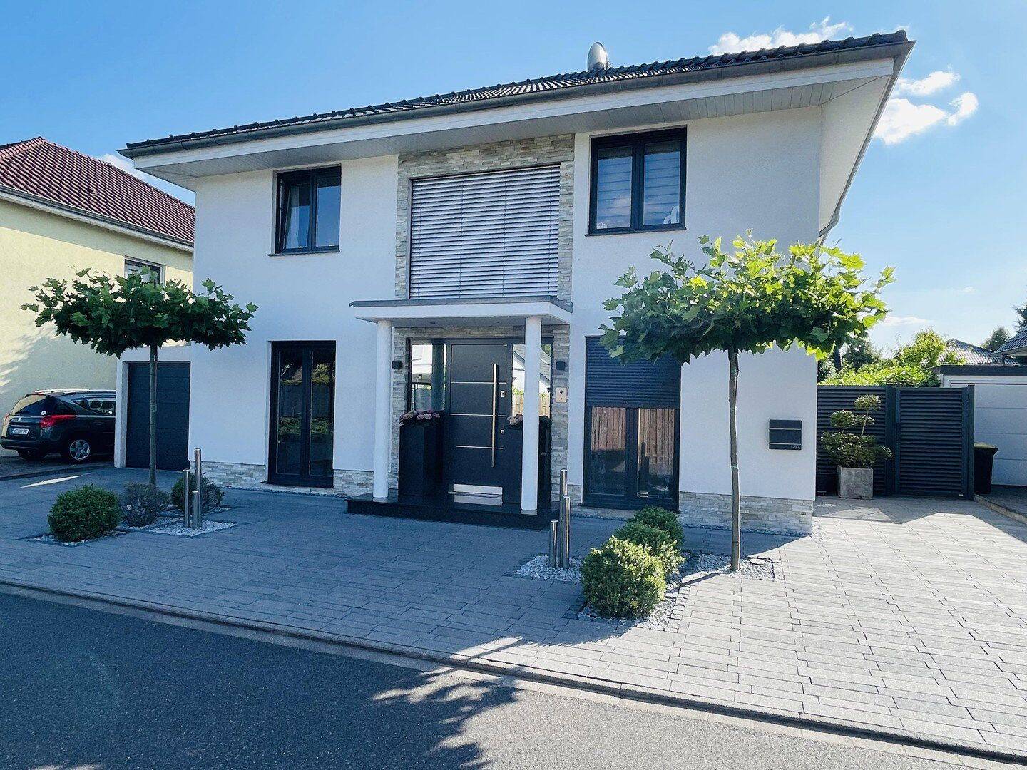 Moderne Stadtvilla mit Design Still in Krefeld-Oppum & PROVIONSFREI – PRIVATVERKAUF !, 47809 Krefeld
