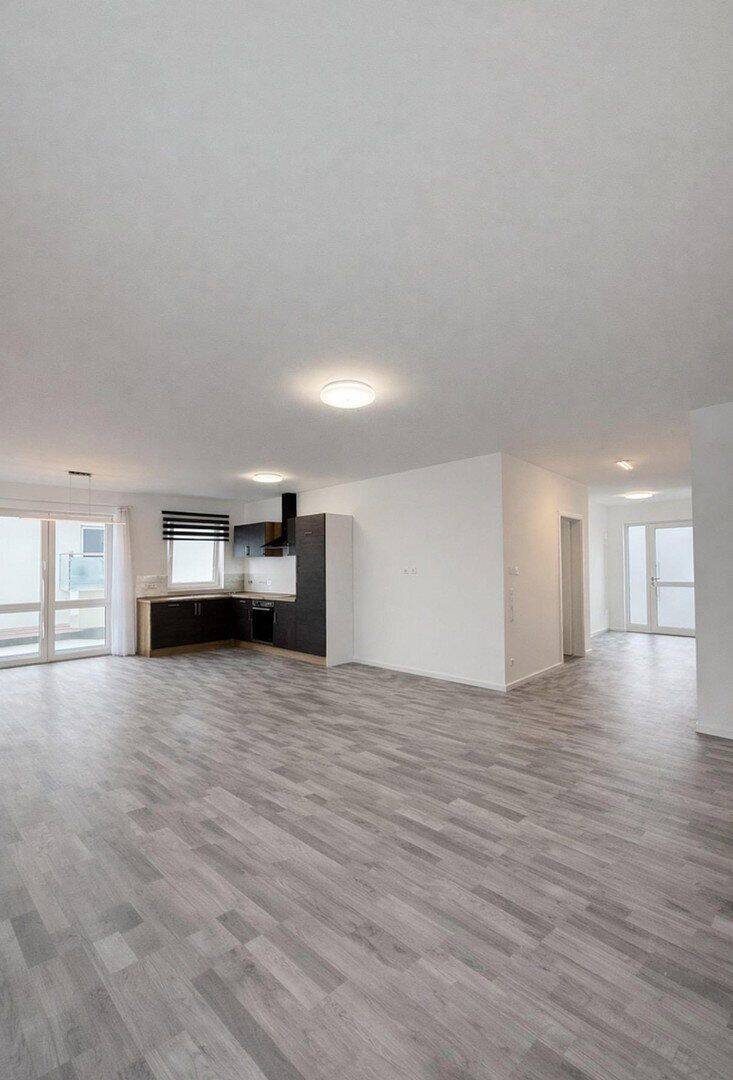 4 Zimmer EG Wohnung Photovoltaik Carport| Effizienzhaus A+, 97990 Weikersheim