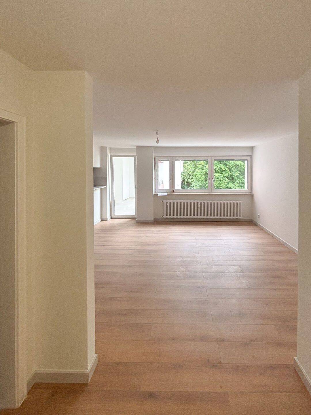 Große 1-Zimmer-Wohnung mit Balkon und viel Stauraum, 81539 München (Obergiesing Ramersdorf-Perlach Untergiesing-Harlaching)