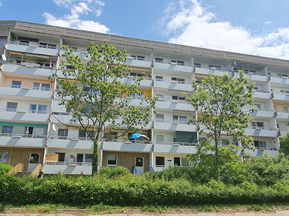 3-Raum-Wohnung mit Balkon, 4205 Leipzig (Grünau-Mitte Grünau-Nord Grünau-Siedlung Miltitz Schönau)