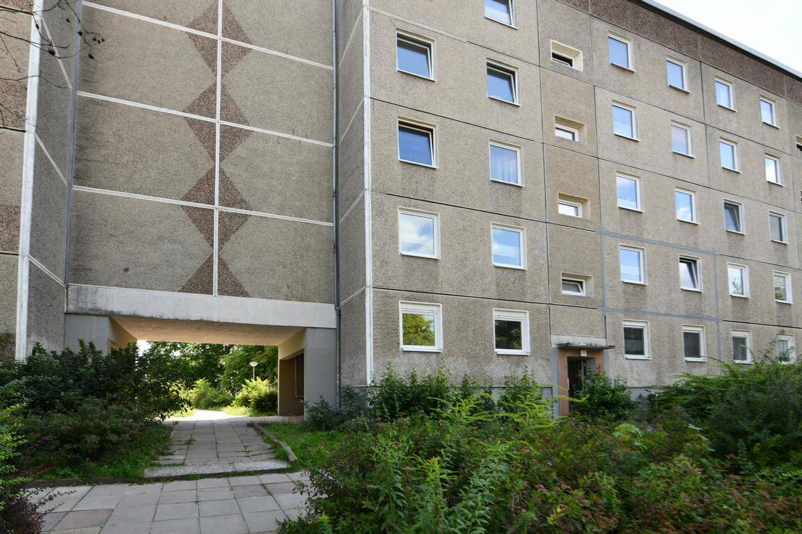 WBG – bezugsfertige 3 Zimmerwohnung – familienfreundlich, Kita und Schule in unmittelbarer Nähe!, 14772 Brandenburg an der Havel (Altstadt Görden Hohenstücken Nord)