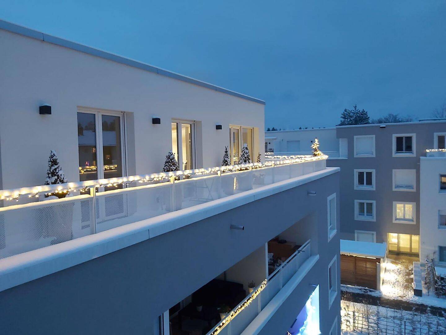 Exklusive 3-Zimmer-Penthousewohnung mit großzügiger Dachterrasse, Alpenblick & hochwertiger Küche, 82538 Geretsried