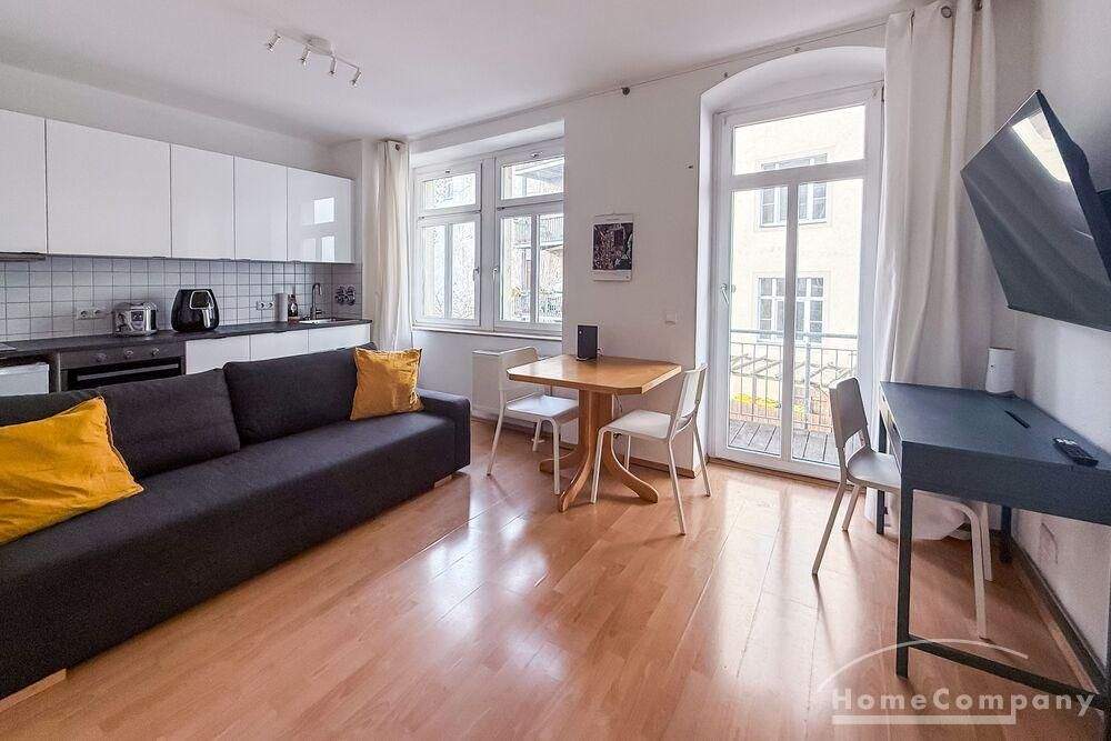 25934 HomeCompany Dresden Möbliert/Furnished 2-Zimmer Apartment mit Balkon in Dresden-Neustadt max 3 Personen, 1099 Dresden
