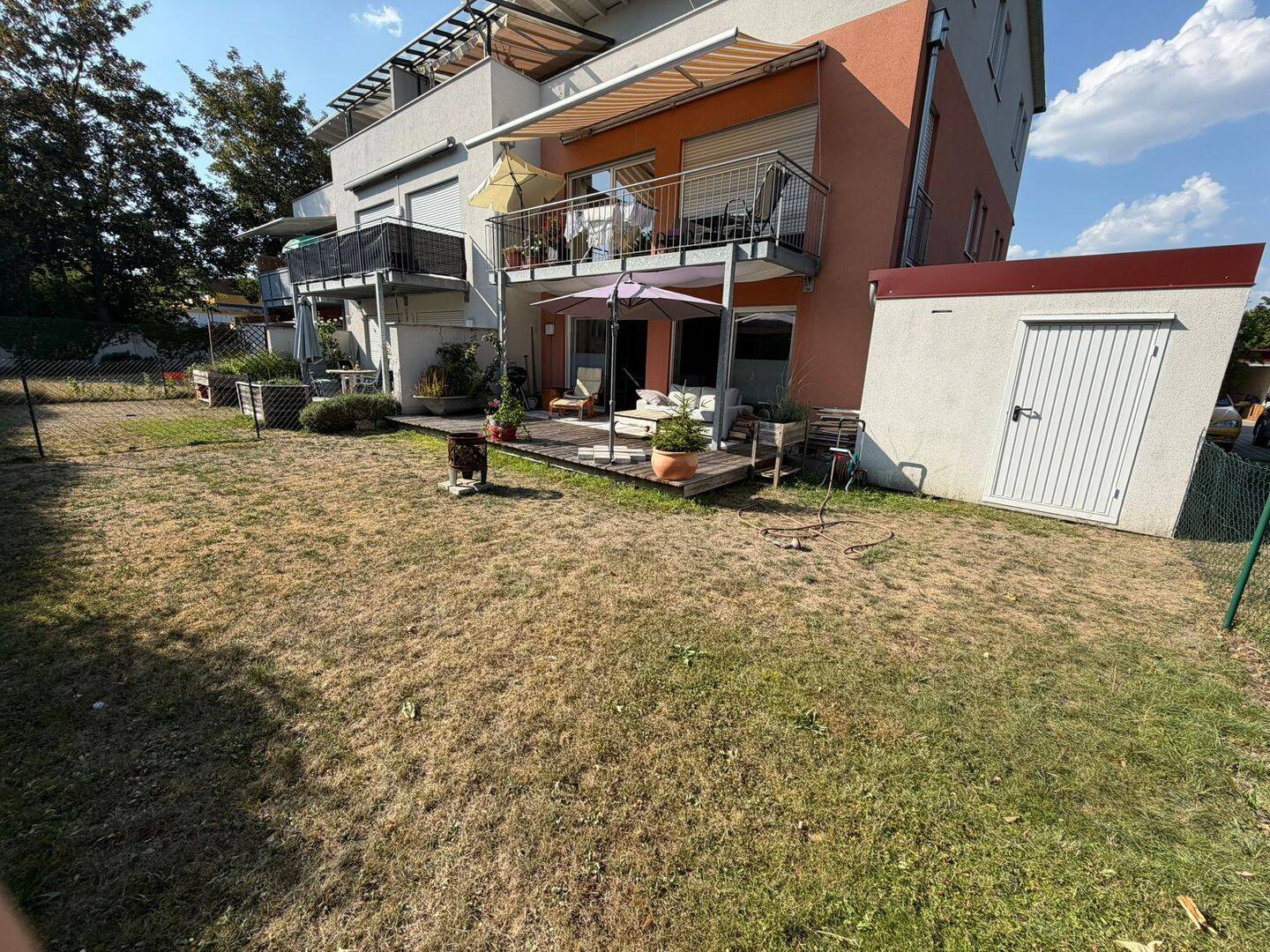 Traumwohnung im Erdgeschoss mit Garten, Terrasse und EBK, 86633 Neuburg a.d. Donau