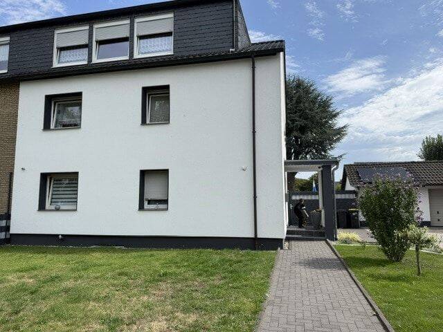 Zwei-Familien-Haus in guter Lage mit großem Garten, 44651 Herne (Eickel Röhlinghausen Wanne-Süd)