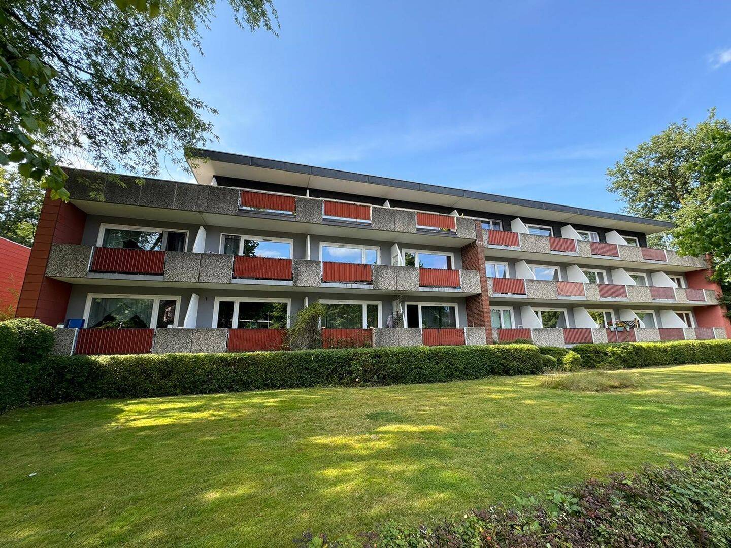 Gepflegte Etagenwohnung zur Miete mit Balkon in Hamburg Wandsbek – Wentzel Dr., 22047 Hamburg (Wandsbek Bramfeld Tonndorf)
