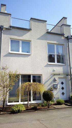 Großzügige 145 m² Maisonette-Wohnung mit EBK, Garage und Stellplatz am Gysenbergpark, 44627 Herne (Börnig Gysenberg Herne-Mitte Holthausen Sodingen)