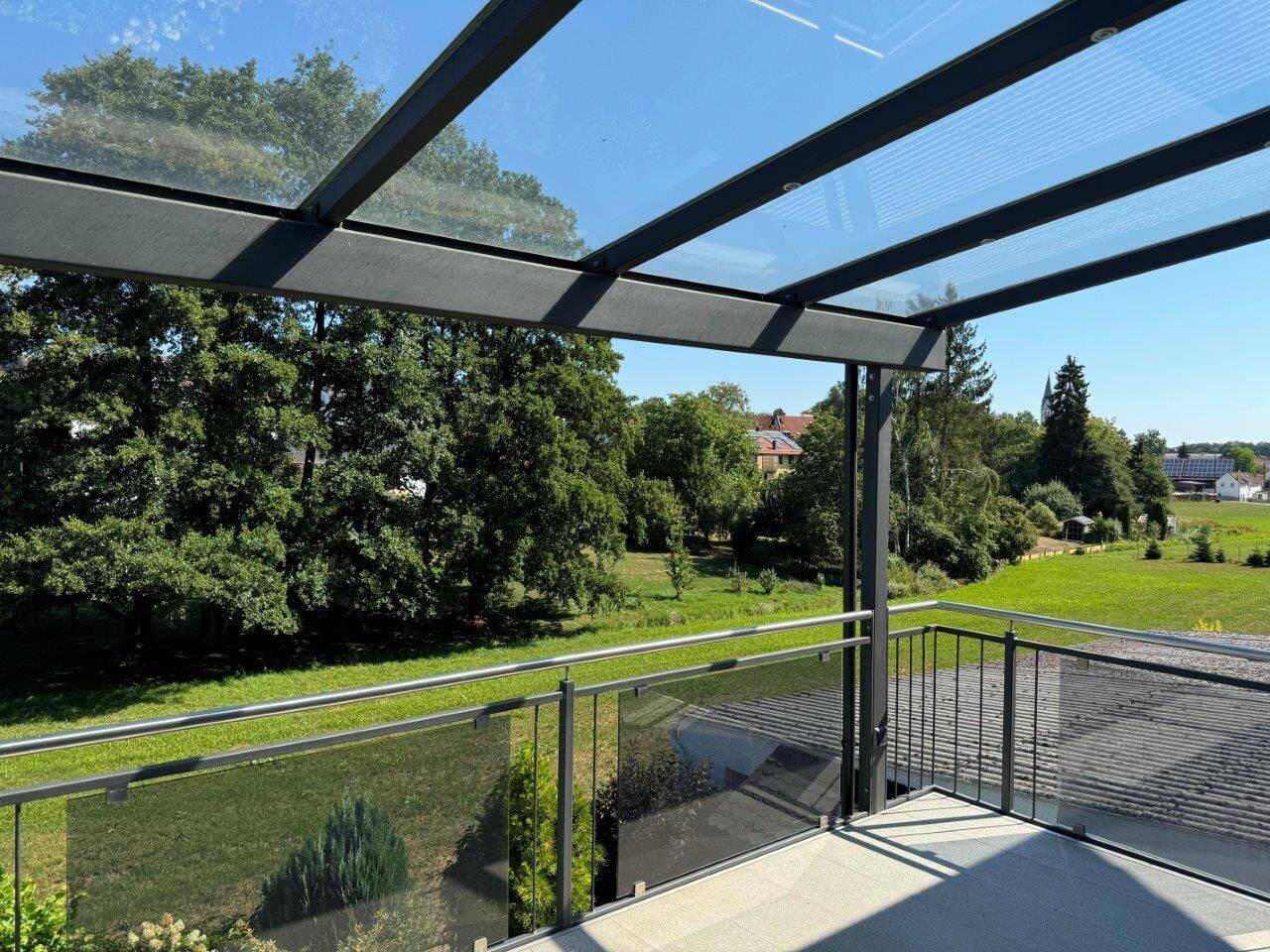 Große 4ZKB Gartenwohnung im 1.OG, Idyllisch und ruhig im 3 Familienhaus gelegen, 86453 Dasing