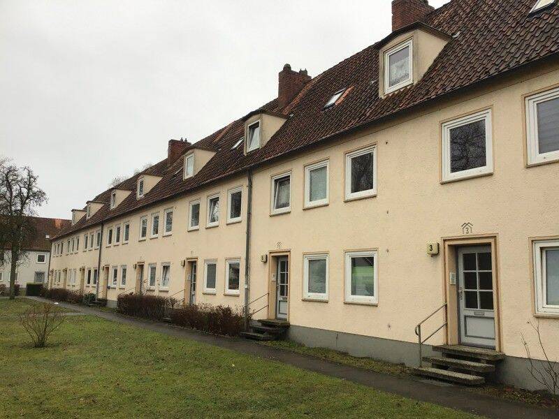 Renovierte 2,00-Zimmer-Erdgeschoss-Wohnung Nähe Kaufhof, 23564 Lübeck (Sankt Gertrud Sankt Jürgen)