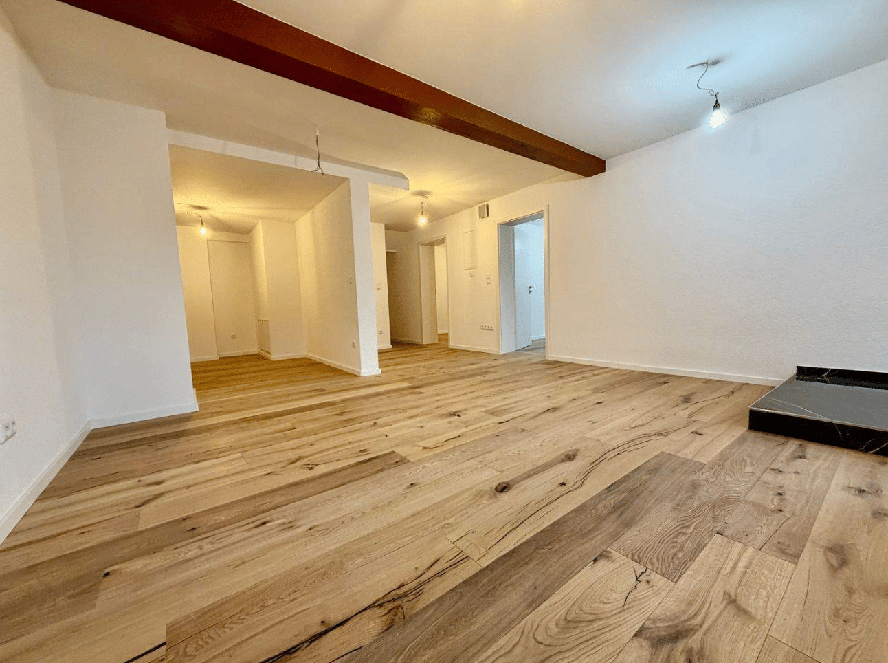 Erstbezug nach Kernsanierung: Helle 3-Zimmer-Wohnung in Wolkersdorf, 91126 Schwabach