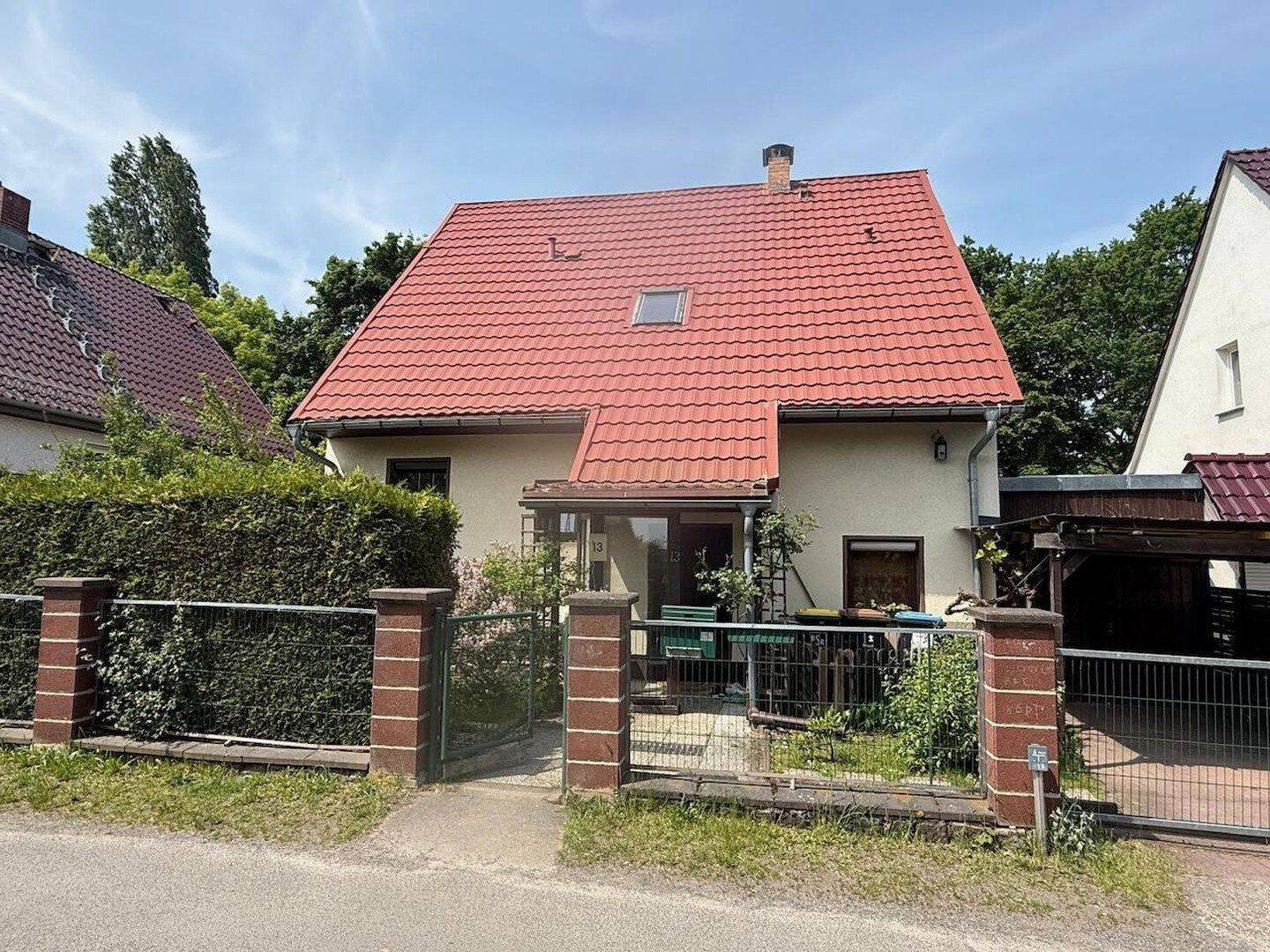 Gemütliche Stadtoase – Haus mit Garten, 20 Min vom Alexanderplatz, 13053 Berlin (Lichtenberg Hohenschönhausen)