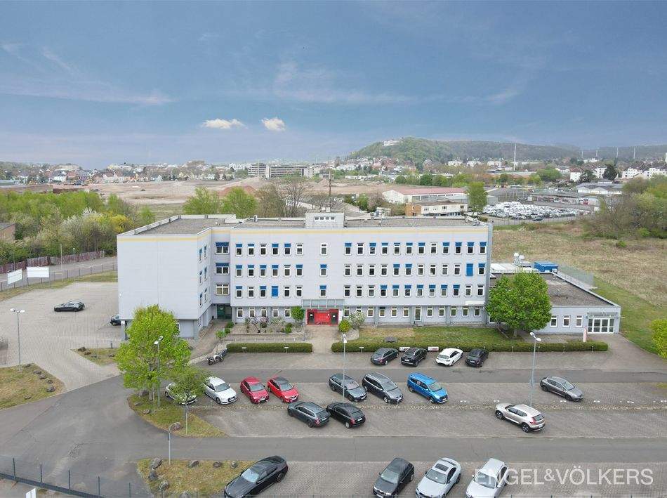 Investitionsmöglichkeit oder Selbstnutzung – Bürokomplex mit Laboren in zentraler Lage von Homburg!, 66424 Homburg