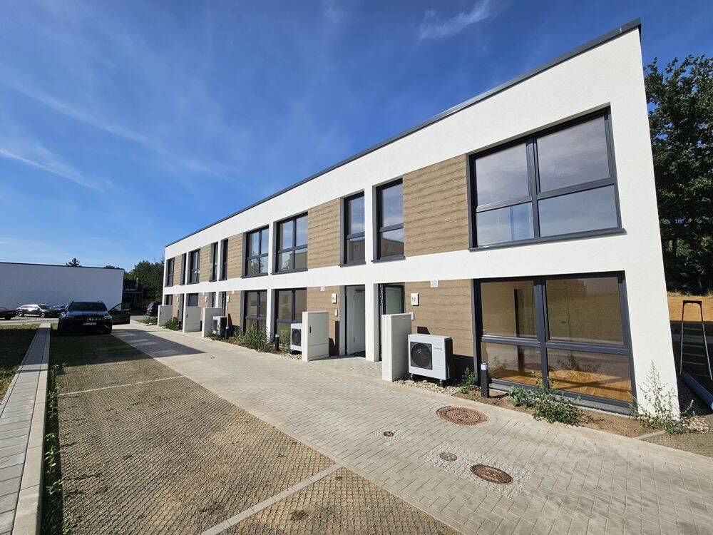 Hochwertiges Wohnen im Grünen – 2 Zimmer mit Terrasse, Garten & Stellplatz, 39175 Biederitz