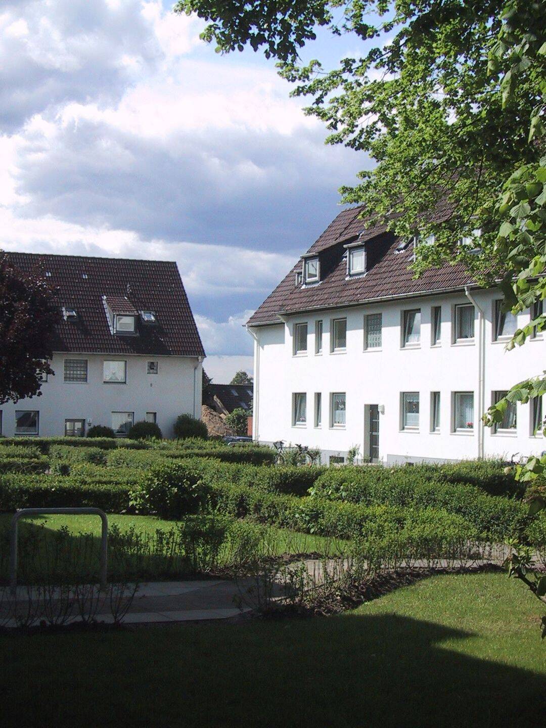 2 Zi. Whg. Hamburg-Langenhorn, DG, ca. 40,6qm, Besichtigung siehe unten, 22419 Hamburg (Hamburg-Nord Langenhorn)
