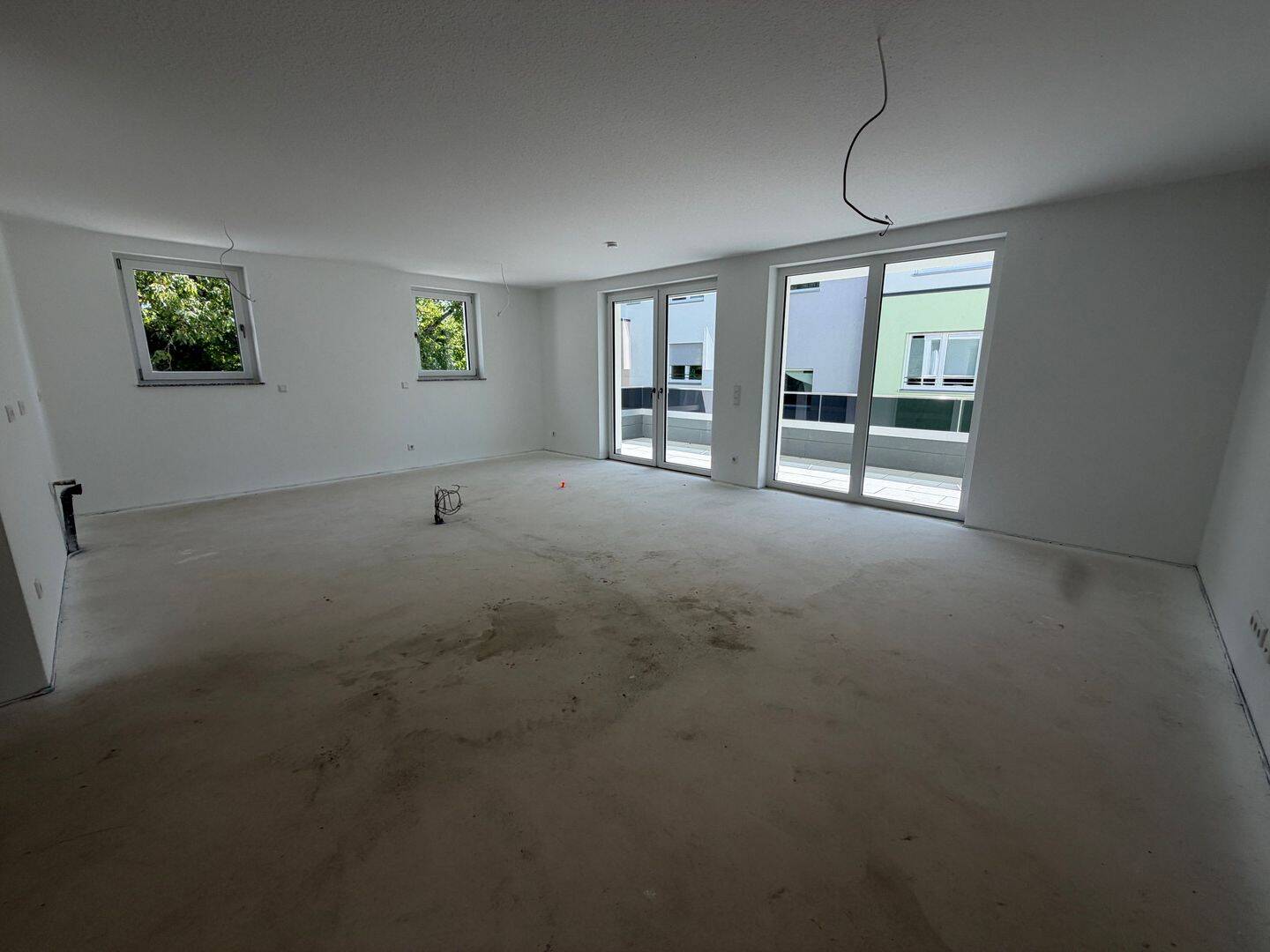 Exklusive Neubau 4-Zimmer-Wohnung im 1. OG mit Balkon und Tiefgaragenstellplatz, 91541 Rothenburg ob der Tauber