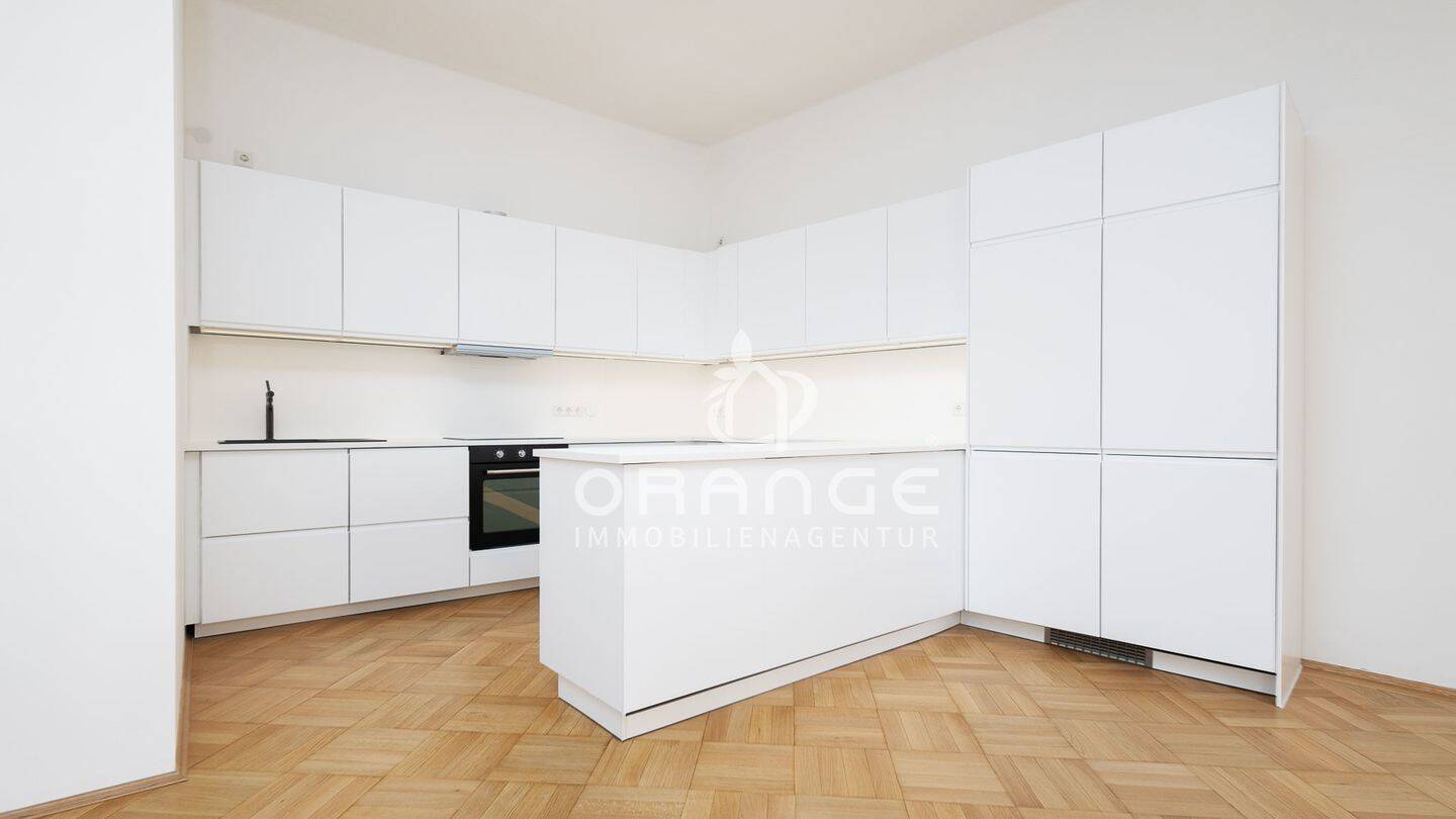 ***WG-Haus, kleines Studentenwohnheim mitten in Regensburg***