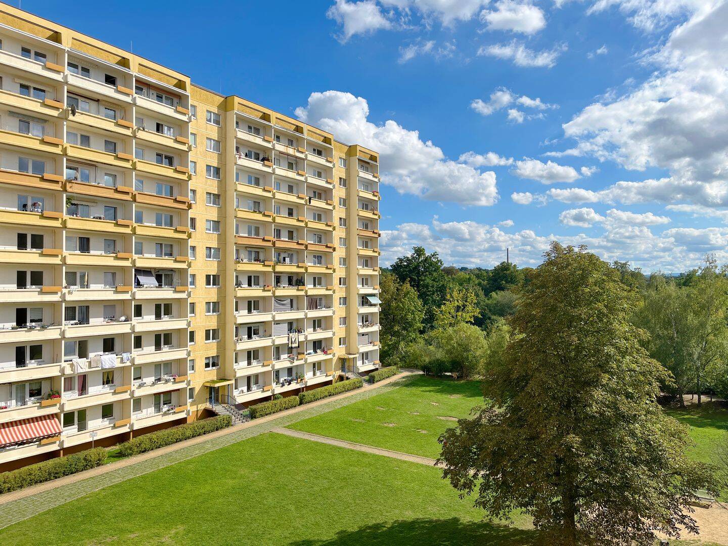 Renovierte, helle Familienwohnung!, 8058 Zwickau