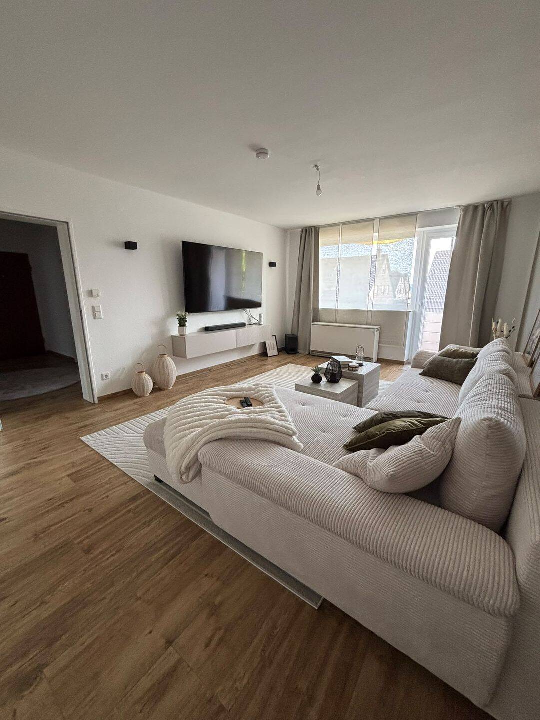 Großzügige & moderne 3-Zimmer-Wohnung mit großem Balkon, 47495 Rheinberg