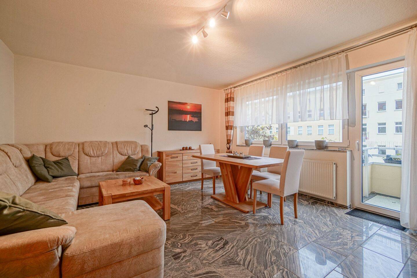 Urbaner Rückzugsort – 2-Zimmer-Wohnung mit Balkon & Aufzug, 10551 Berlin (Mitte Moabit)
