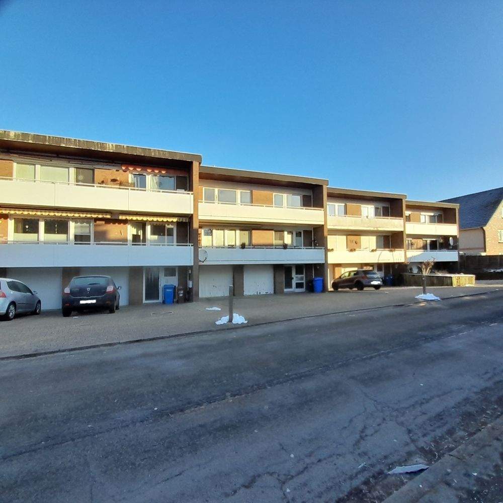 Lichtdurchflutete Eigentumswohnung mit Südlage, Balkon und Garage in Brake, 26919 Brake (Unterweser)