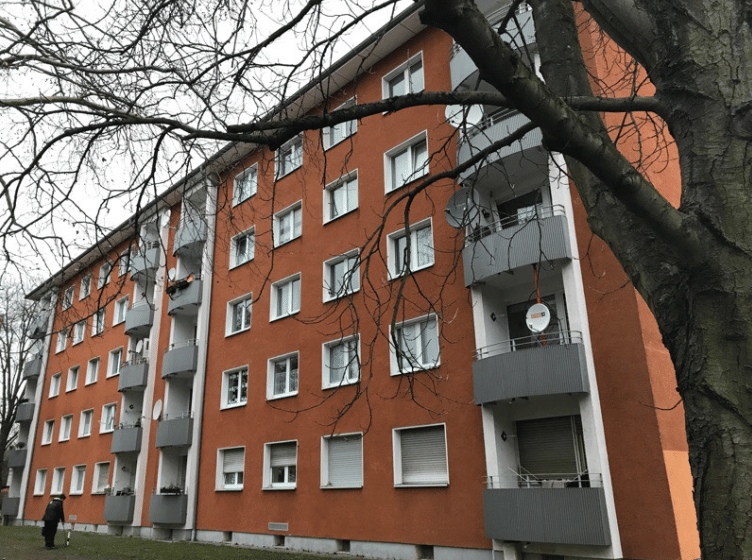 Freundliche 3-Zimmer-Wohnung mit Balkon!, 63071 Offenbach am Main (Offenbach am Main Tempelsee)