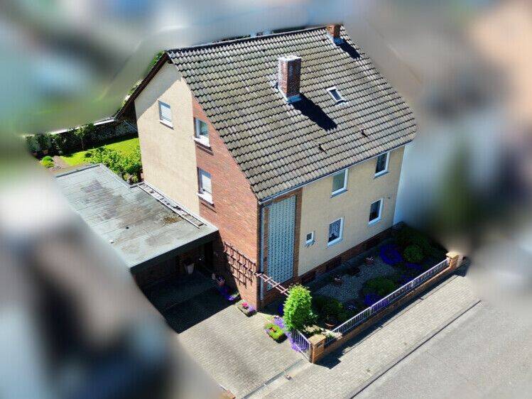 Großzügige Doppelhaushälfte mit Garage in ruhiger Wohnlage von Speyer-Nord, 67346 Speyer (Angelhof I und II Speyer)