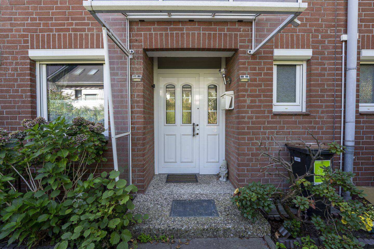 Großzügig auf vier Etagen: Garten, Balkon, EBK, Gäste-WC, Keller und Hobbyräume in ruhiger Lage, 25469 Halstenbek