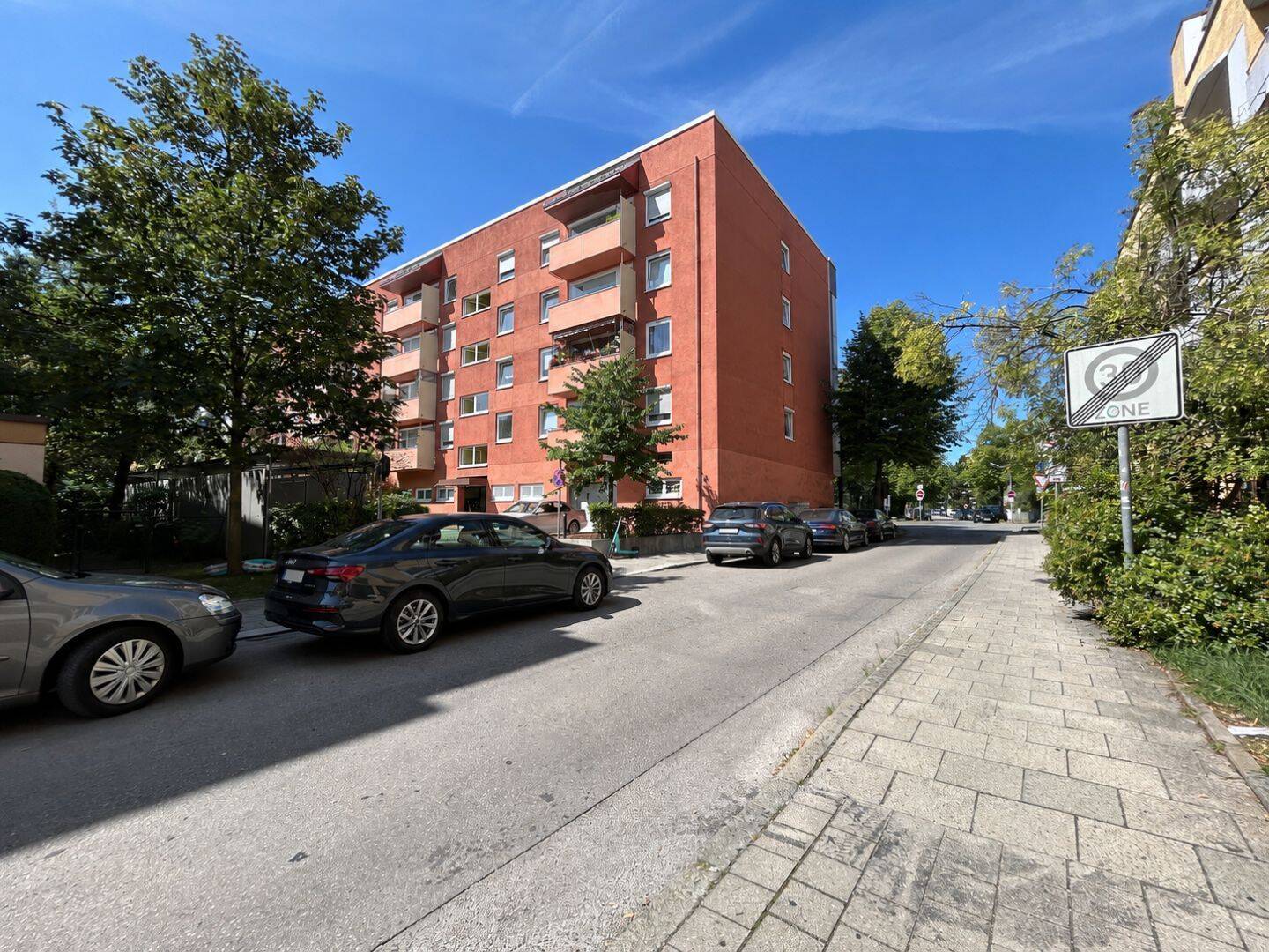 Sofort bezugsfrei! 2-Zimmer-Wohnung in München-Milbertshofen, 80807 München (Milbertshofen-Am Hart Schwabing-Freimann)