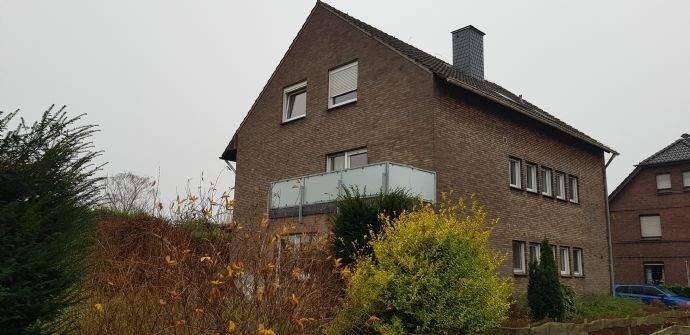 Ansprechende, großzügig geschnittene Wohnung in guter, ruhiger Lage von Moers-Schwafheim, 47447 Moers