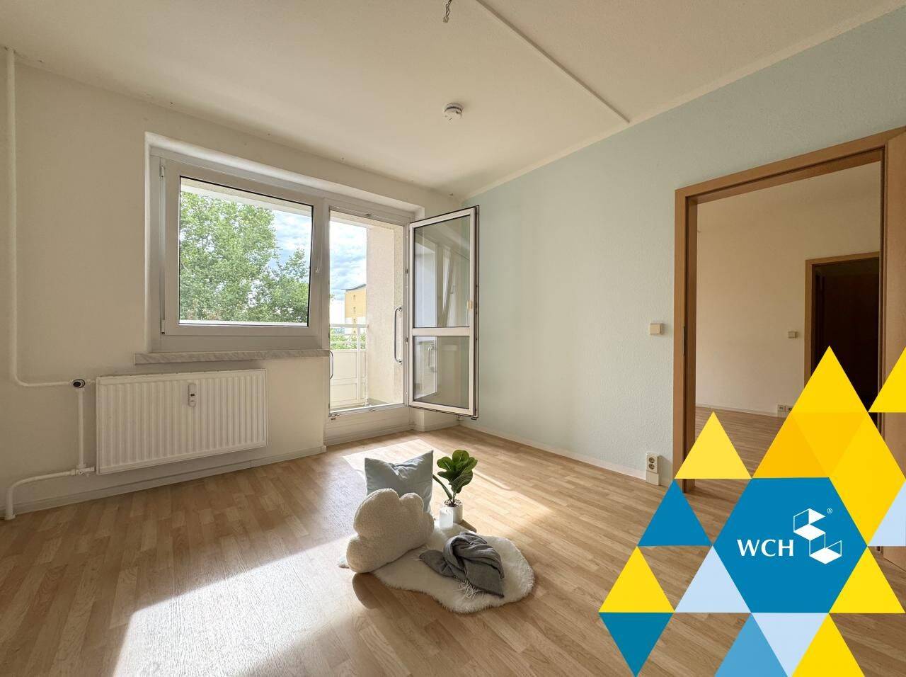 Gemütliche Wohnung mit Badewanne und Loggia, 9120 Chemnitz (Altchemnitz Bernsdorf Helbersdorf Kapellenberg)