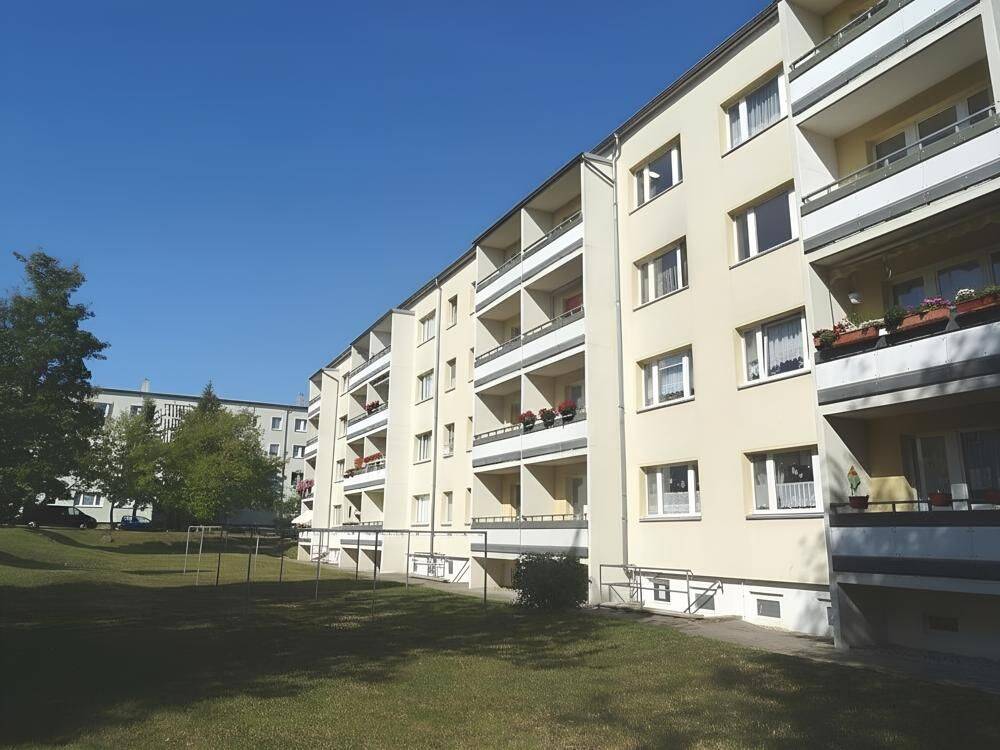 Gesucht: Hauptdarsteller für diese Familienwohnung, 6268 Querfurt