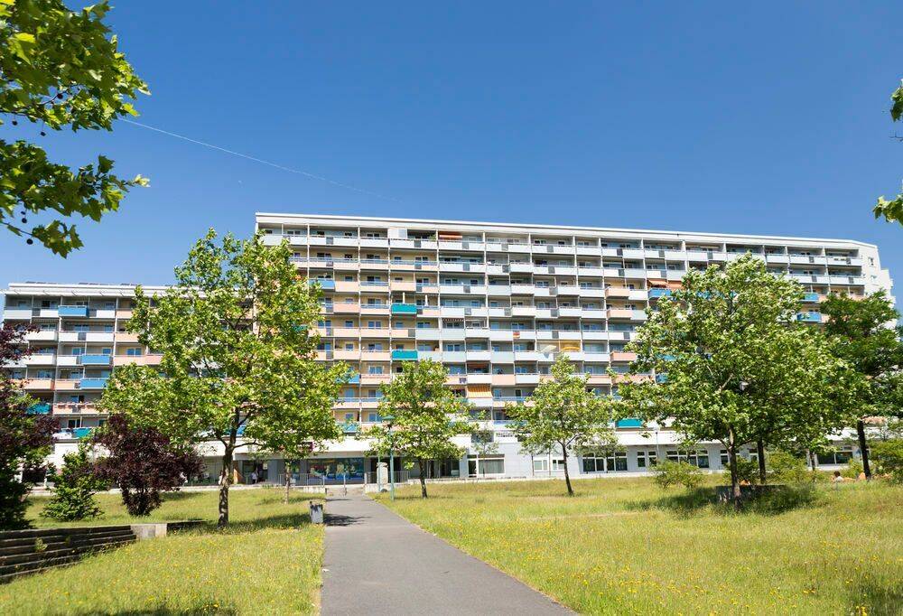 Attraktive Wohnung mit Aufzug, 3050 Cottbus (Madlow Sachsendorf Spremberger Vorstadt)