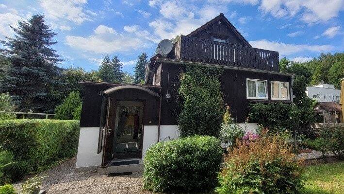 Kleines Haus, großes Gartenidyll!, 8525 Plauen