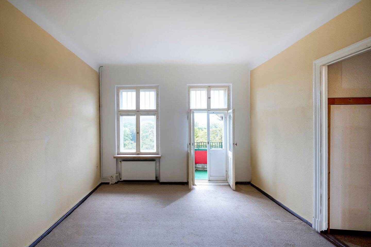 Bezugsfreie 3-Zimmer-Wohnung mit Balkon und Aufzug – Altbauklassiker in Bestlage!, 10589 Berlin (Charlottenburg-Wilmersdorf Charlottenburg Kolonie Gerickes Hof)