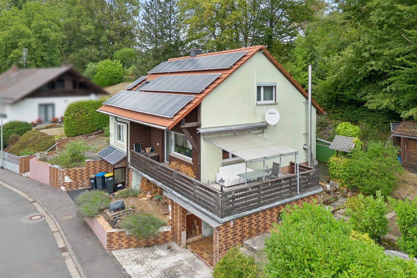 Naturnah wohnen: Einfamilienhaus mit großem Grundstück und vielseitigem Potenzial, 36399 Freiensteinau