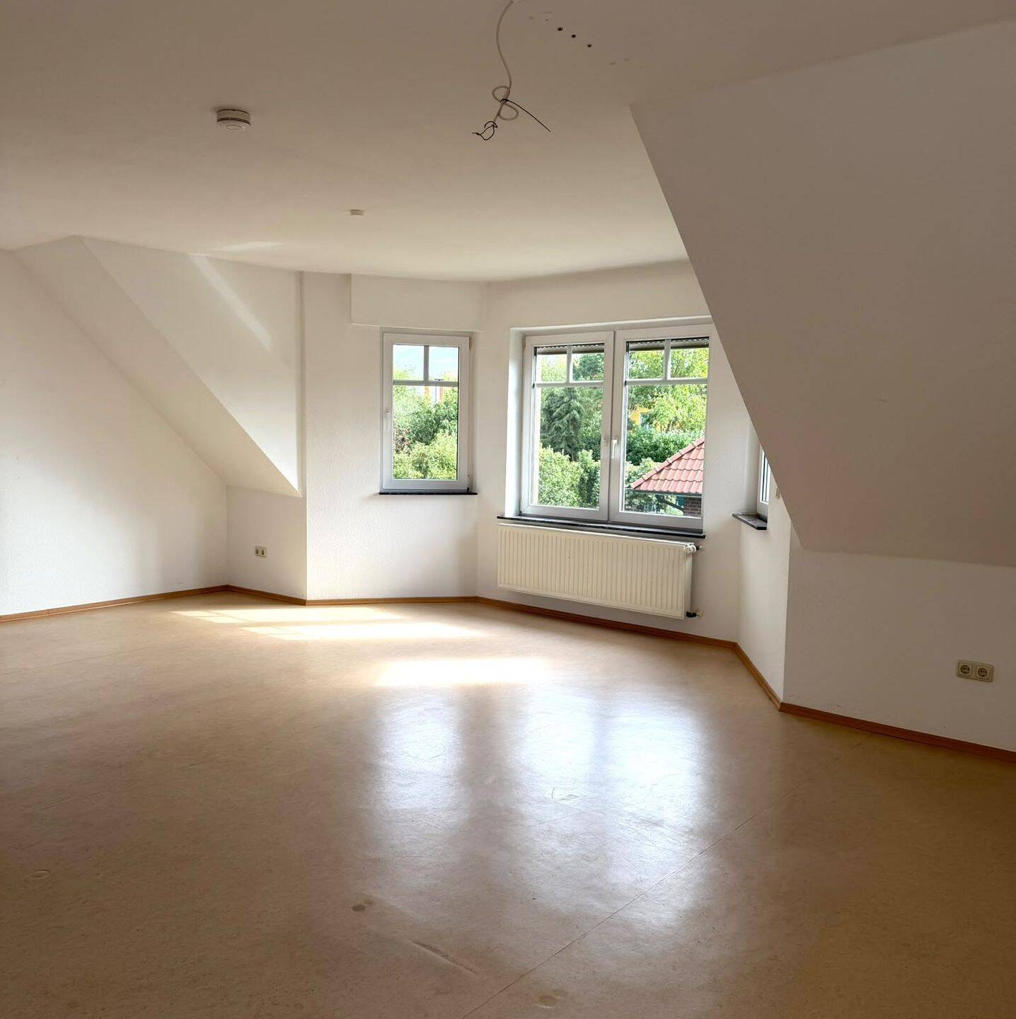 Großzügige 3-Zimmer-Wohnung mit großer Dachterrasse in Cloppenburg, 49661 Cloppenburg