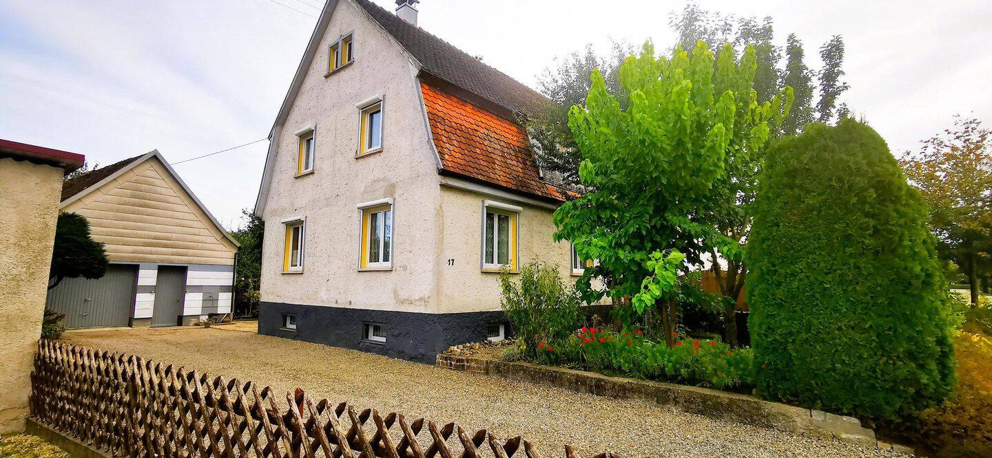 Charmante Doppelhaushälfte in ruhigem Wohngebiet zu verkaufen, 72505 Krauchenwies