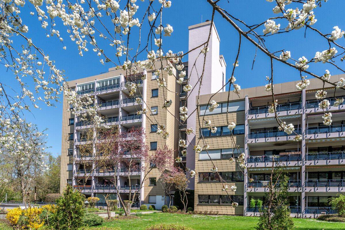 Hammerhalde großzügige Wohnung 114m² Aufzug, Wintergarten, Sauna 2 Tiefgaragenstellplätze, 78050 Villingen-Schwenningen